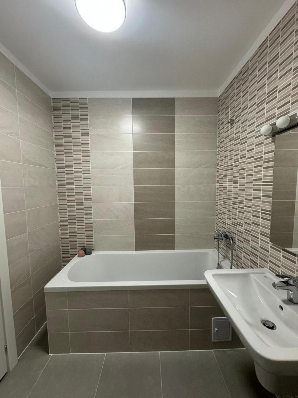 Urban Oasis Apartamento Braşov